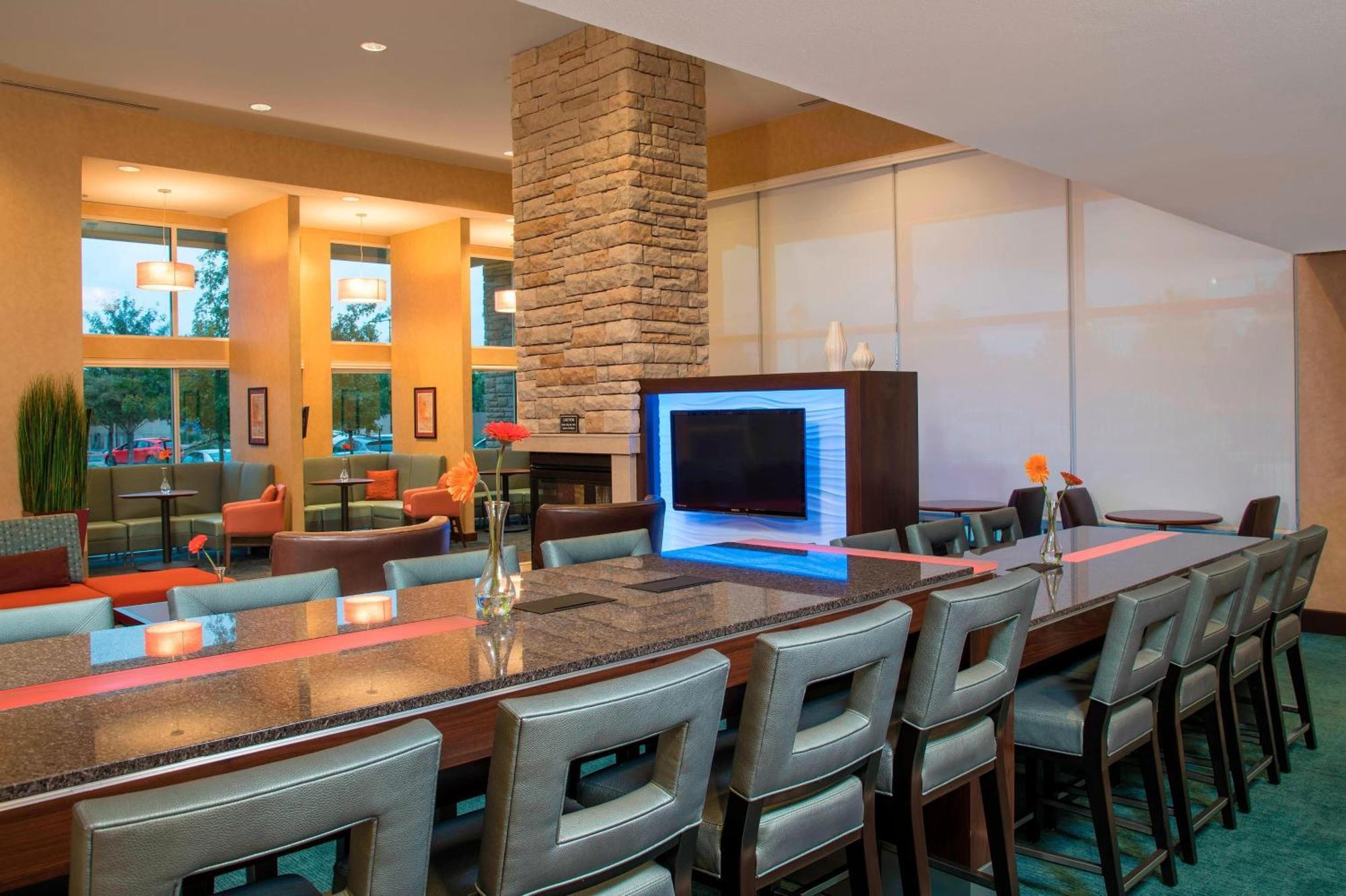 Residence Inn By Marriott Austin - University Area Экстерьер фото
